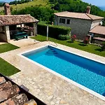 Villa Filoreto *